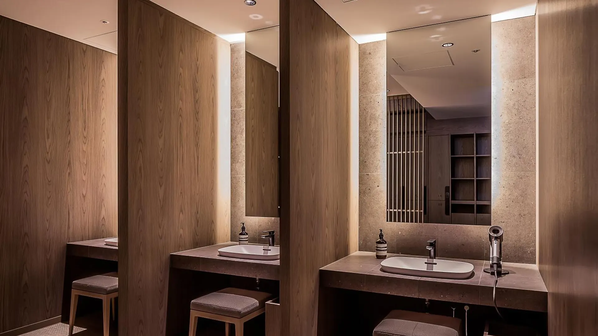 Muwa Niseko Hotel Kutchan